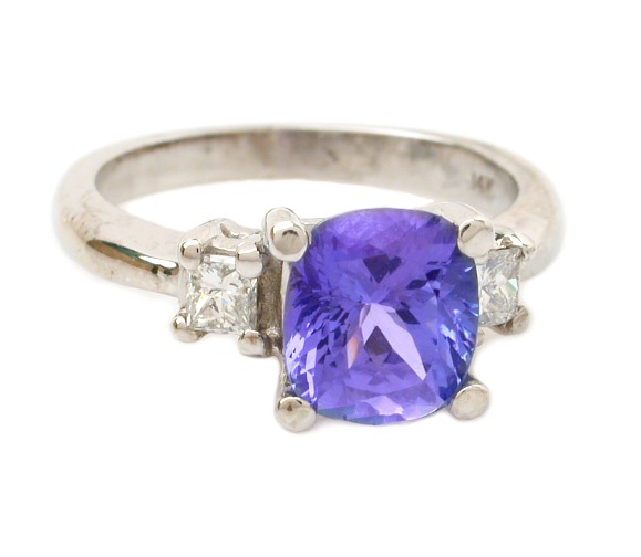 Cushion Cut Diamonds - Cushion Cut Tazanite & Diamond 14k Ring