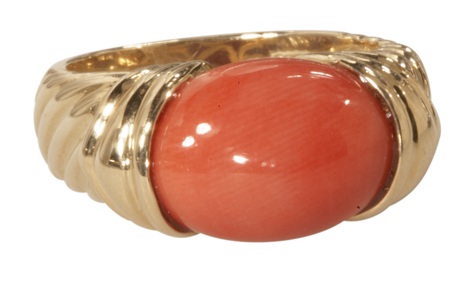 14kt gold Red Coral ring