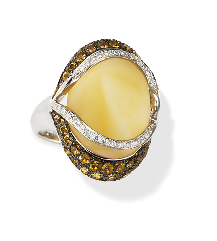 Unique Diamond Rings - CLEARANCE - Unique Frosted Citrine And Diamond 18k White Gold Ring